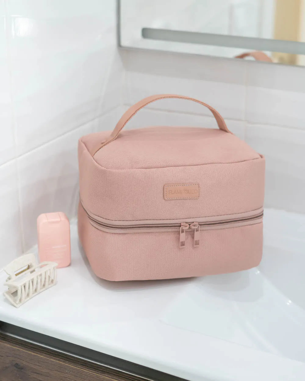 Kelioninė kosmetinė su kabliuku - rožinė